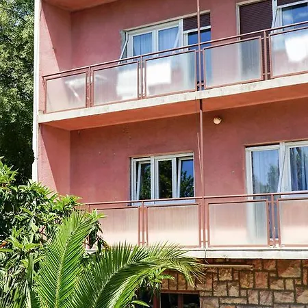 דירה Nora Wine House *