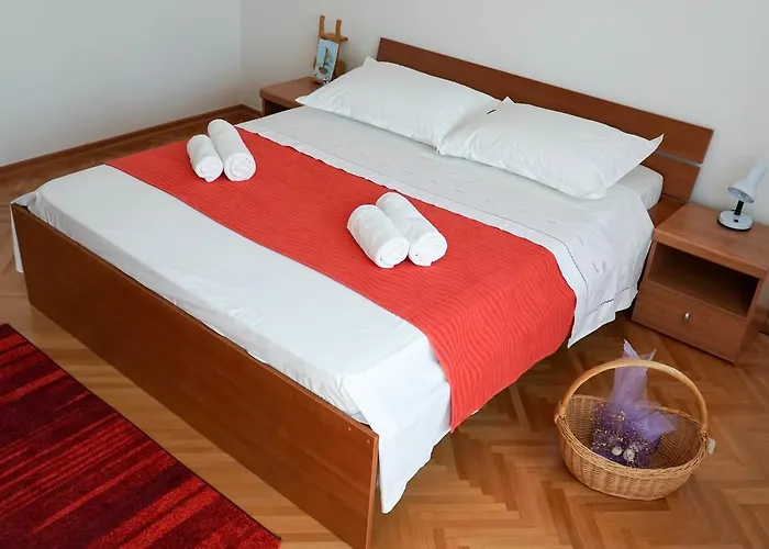 Nora Wine House 스플리트